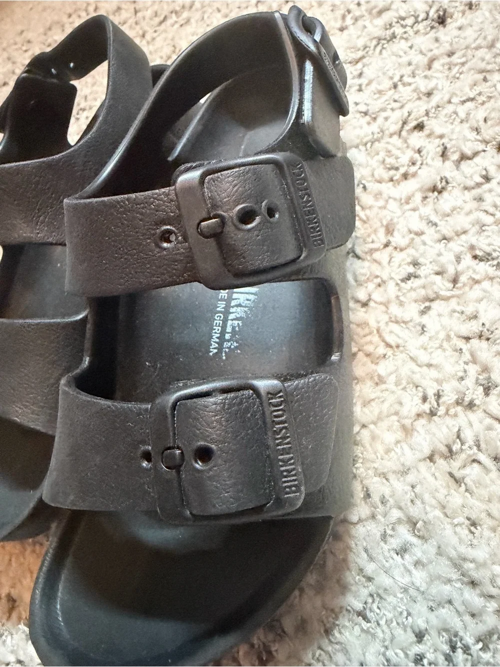 Birkenstock Black Milano Essentials Kids EVA Euc size 28 / 11